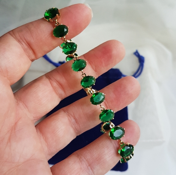 Swarovski Elements 18k Gold Plated Oval Emerald Green Tennis Bracelet NEW - Picture 9 of 12